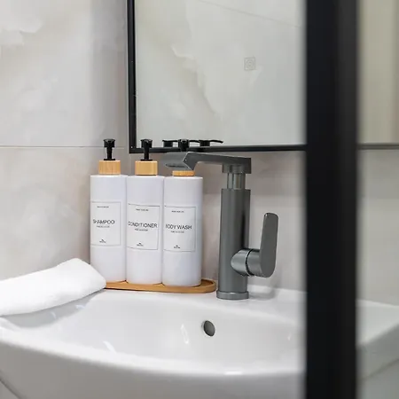 бизнес & арт - до панаира и капана Apartman