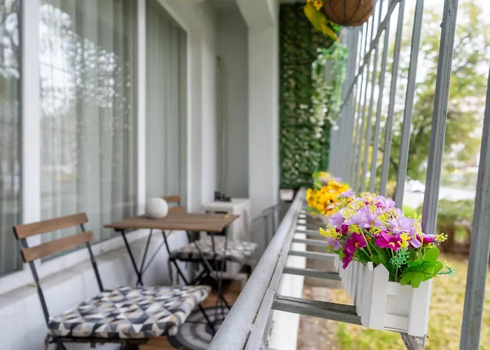 бизнес & арт - до панаира и капана Apartament